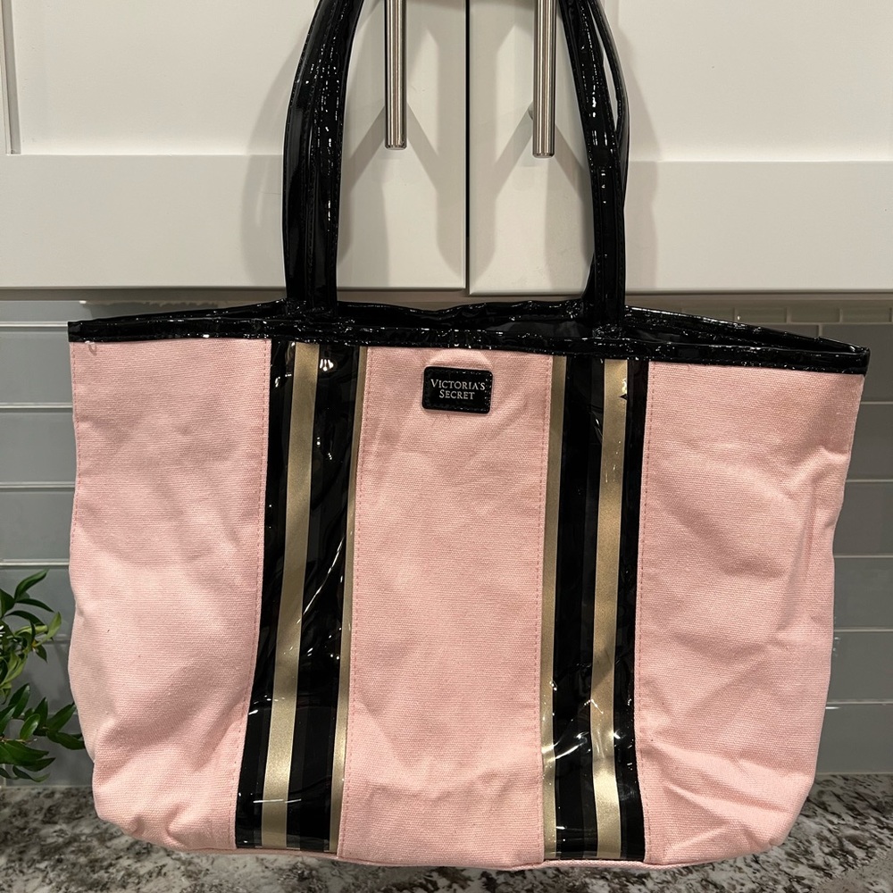 VICTORIAS SECRET LOVE STRIPED TOTE BLACK PINK BEACH BAG WEEKENDER